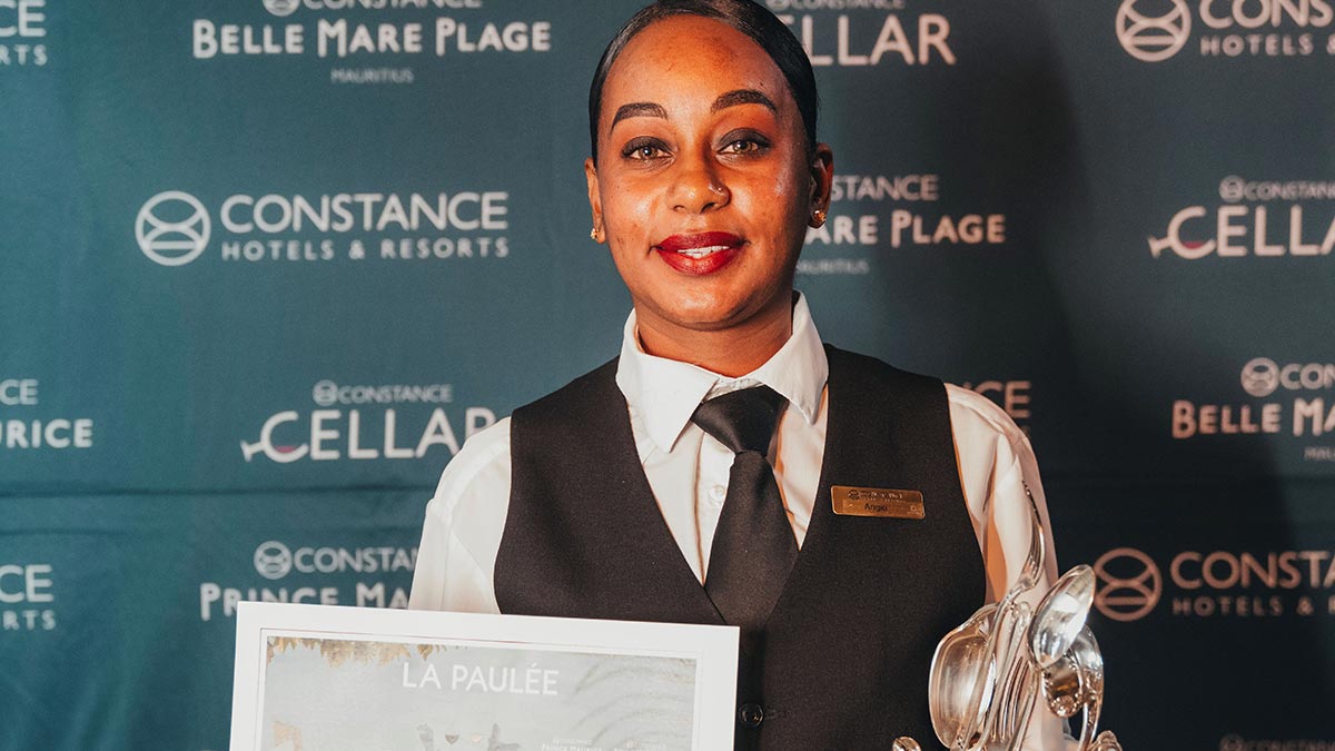 Meilleur sommelier de La Paulée 2024 : Marie Angela Lisette séduit le jury avec sa maîtrise parfaite de la sommellerie